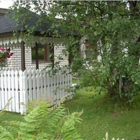 Ruska Bed & Breakfast Taivalkoski Екстериор снимка