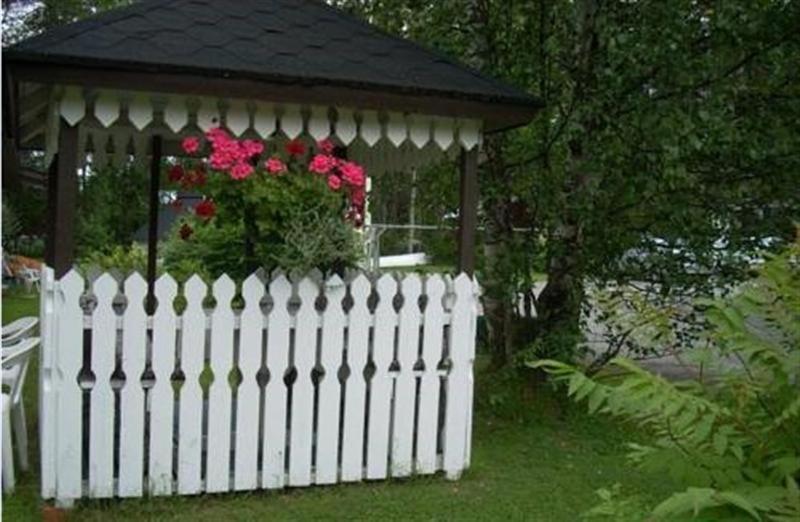 Ruska Bed & Breakfast Taivalkoski Екстериор снимка