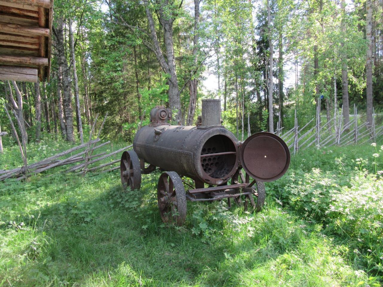 Ruska Bed & Breakfast Taivalkoski Екстериор снимка